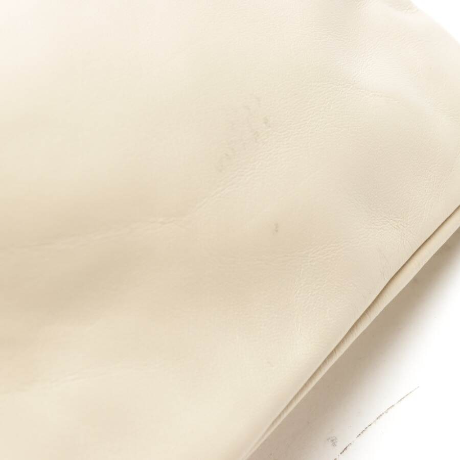 Image 8 of Shoulder Bag Beige in color White | Vite EnVogue