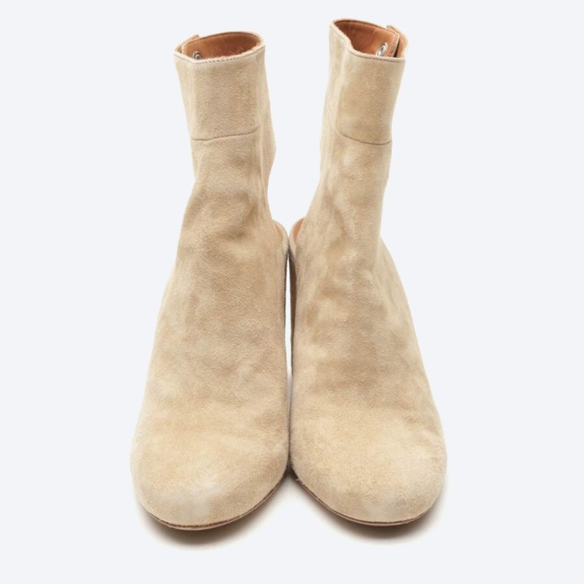 Image 2 of Ankle Boots EUR 39 Beige in color White | Vite EnVogue