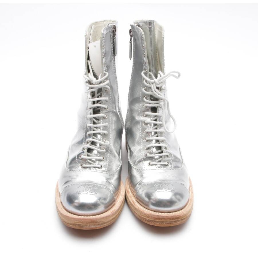 Image 2 of Ankle Boots EUR 38.5 Silver in color Metallic | Vite EnVogue