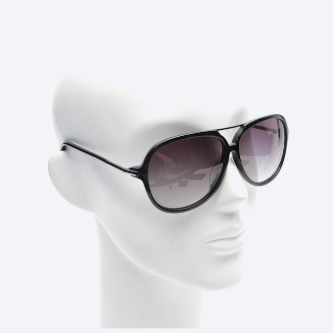 Image 2 of FT0283 Sunglasses Black in color Black | Vite EnVogue