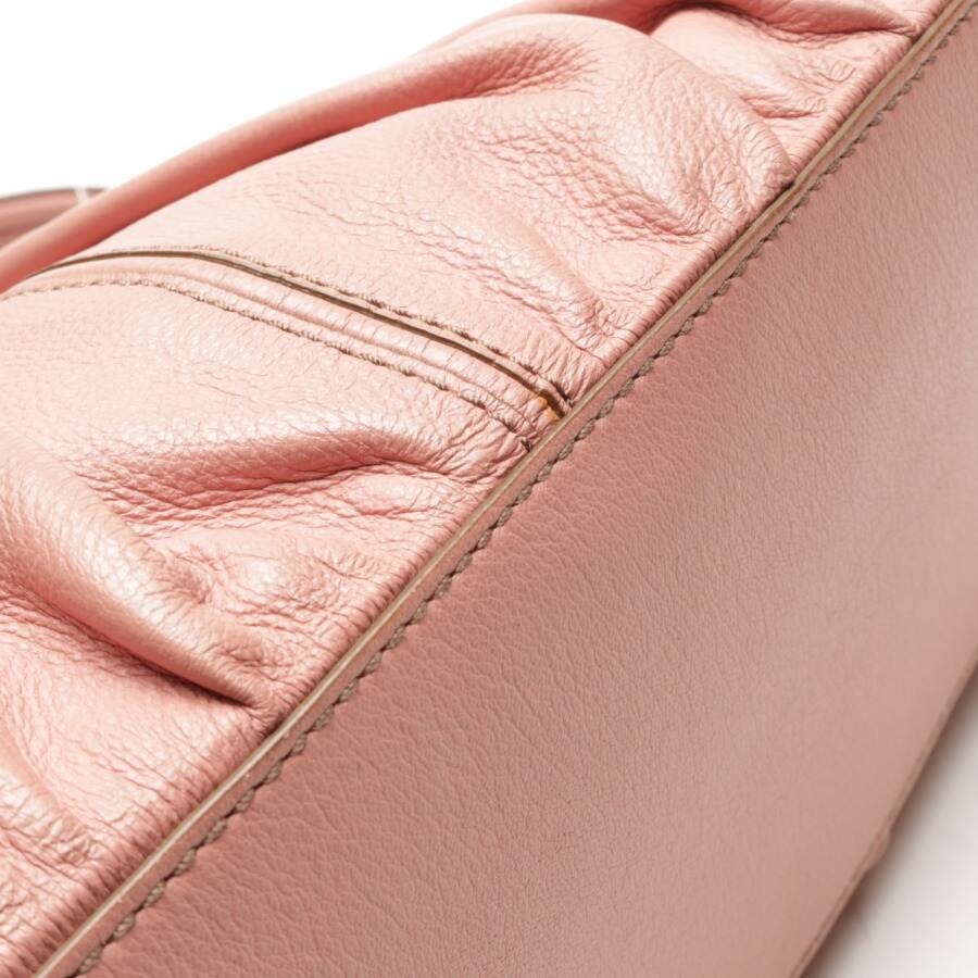 Image 9 of Shoulder Bag Pink in color Pink | Vite EnVogue