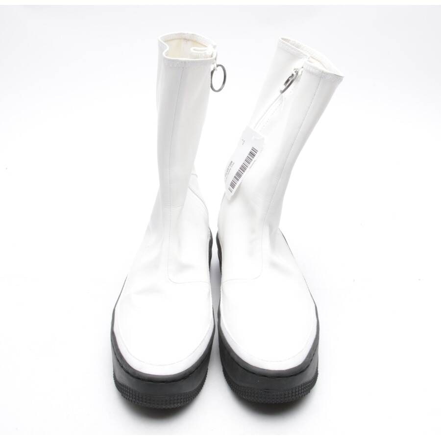 Image 2 of Boots EUR 36.5 White in color White | Vite EnVogue