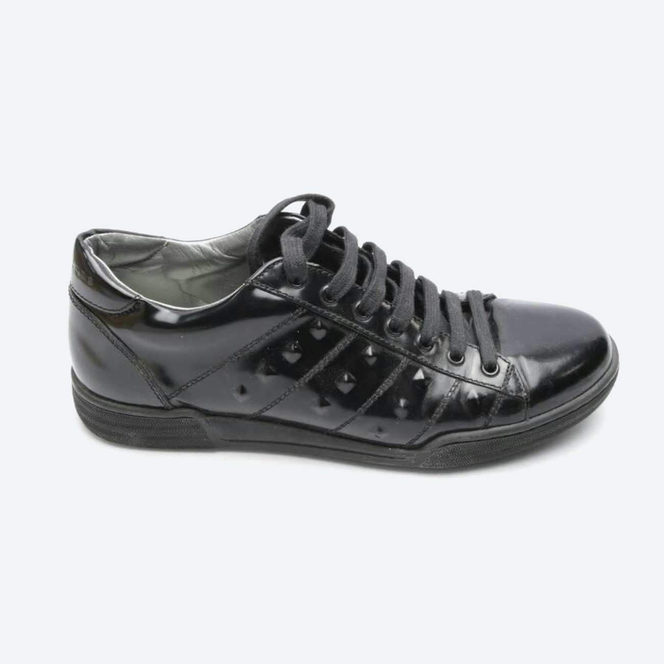 Bild 1 von Sneaker EUR 42 Schwarz in Farbe Schwarz | Vite EnVogue