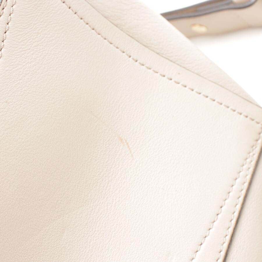 Image 9 of Mystic large Handbag Cream in color White | Vite EnVogue