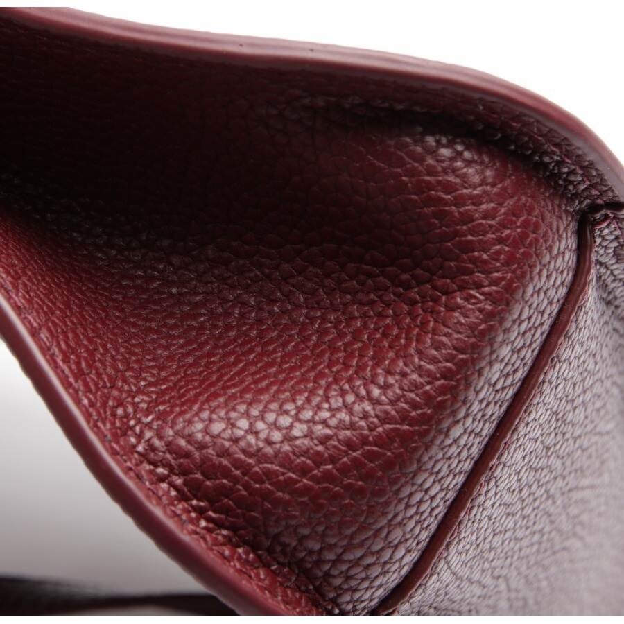 Image 7 of Crossbody Bag Bordeaux in color Red | Vite EnVogue