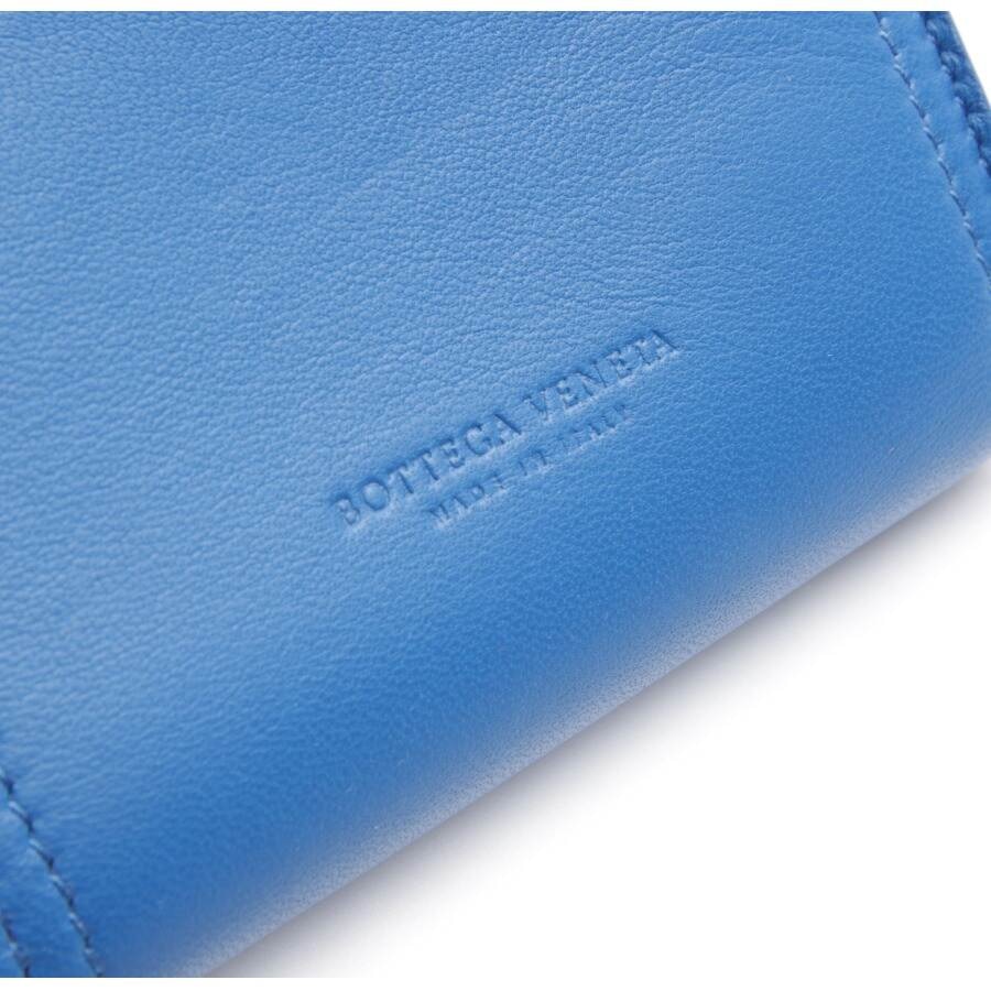 Image 3 of Wallet Blue in color Blue | Vite EnVogue