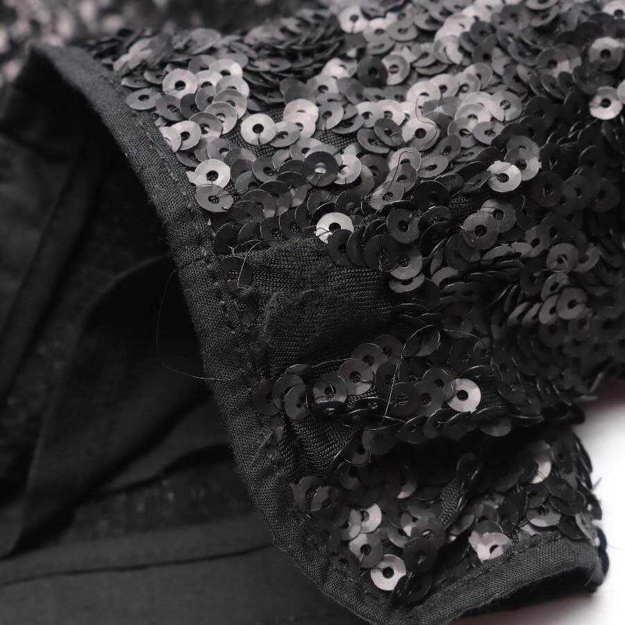 Image 3 of Shorts 36 Black in color Black | Vite EnVogue