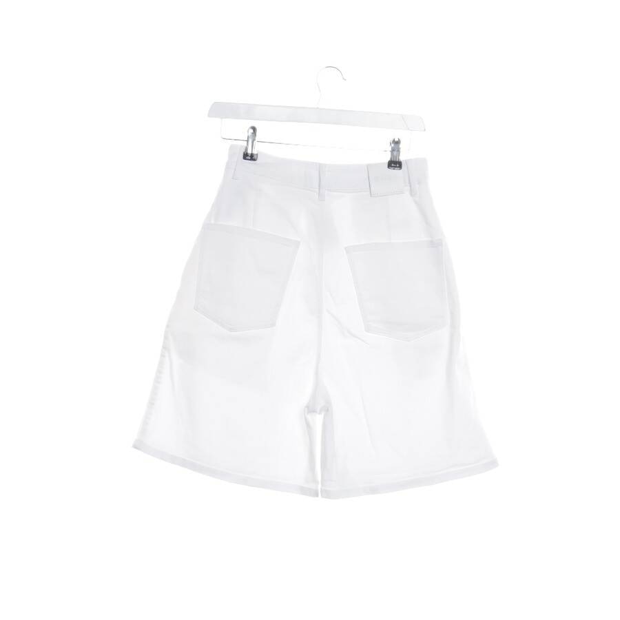 Image 2 of Shorts W26 White in color White | Vite EnVogue