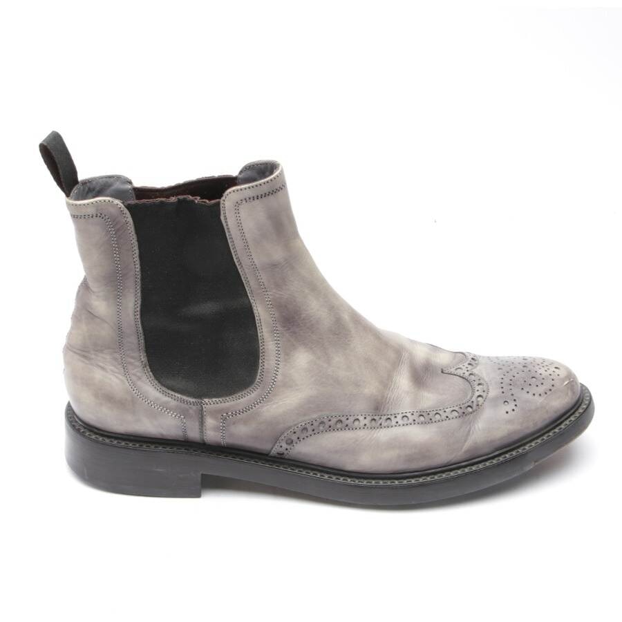 Image 1 of Chelsea Boots EUR 42 Light Gray in color Gray | Vite EnVogue