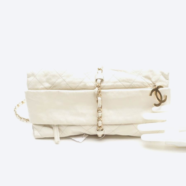 Image 4 of Crossbody Bag Beige in color White | Vite EnVogue