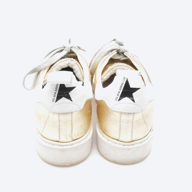 Image 3 of Sneakers EUR38 Gold in color Metallic | Vite EnVogue