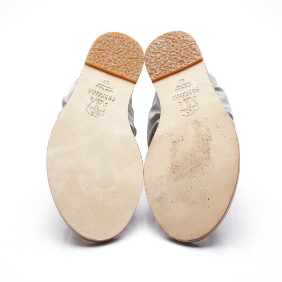 Image 4 of Sandals EUR 37 Beige in color White | Vite EnVogue
