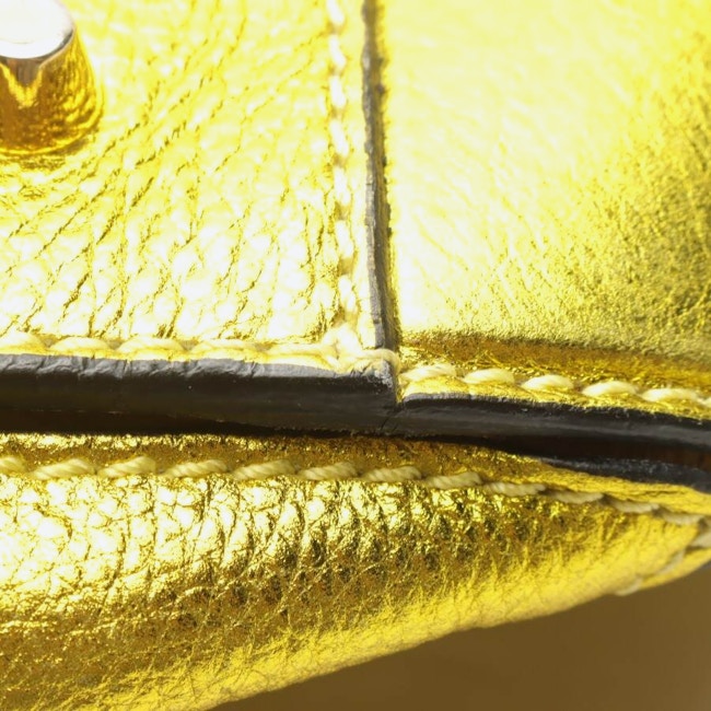 Image 10 of Handbag Gold in color Metallic | Vite EnVogue