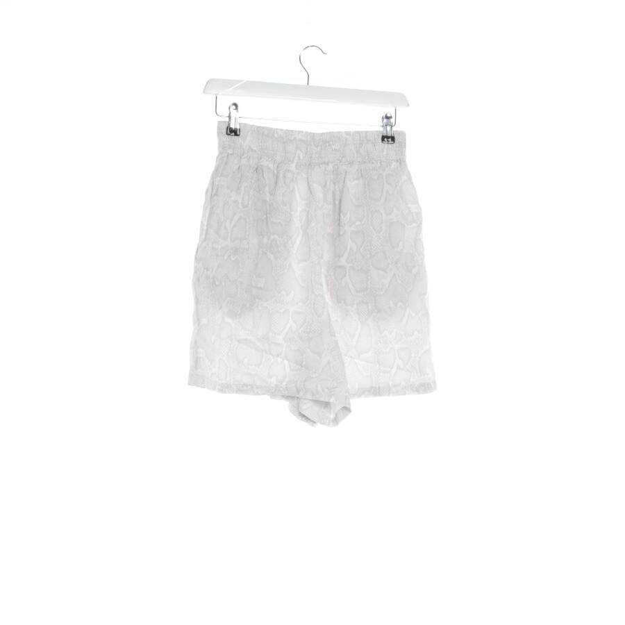 Image 2 of Shorts W27 Light Gray in color Gray | Vite EnVogue