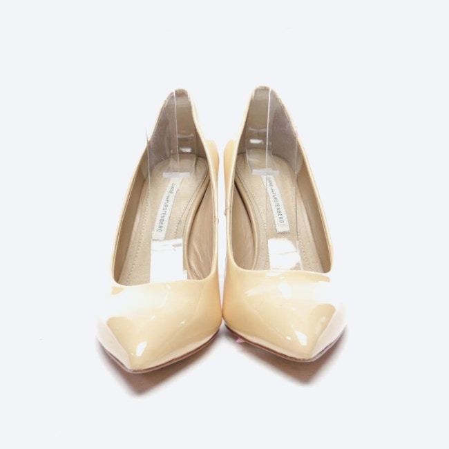Image 2 of High Heels EUR38 Beige in color White | Vite EnVogue