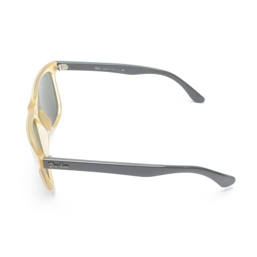 Bild 3 von New Wayfarer Sonnenbrille Senfgelb in Farbe Gelb | Vite EnVogue