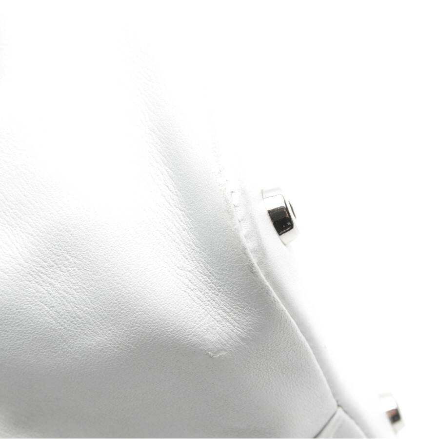 Image 6 of Handbag Light Gray in color Gray | Vite EnVogue