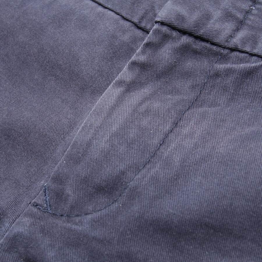 Image 3 of Shorts 34 Navy in color Blue | Vite EnVogue