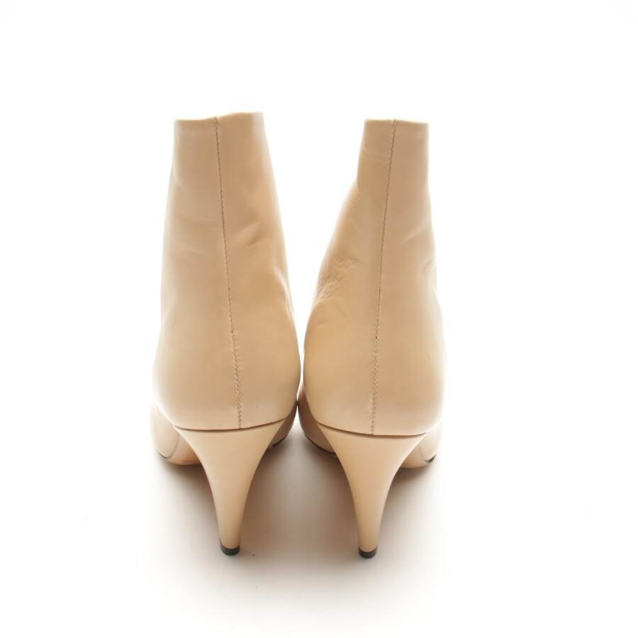 Image 3 of Arfee Beige Ankle Boots EUR 39 Cream in color White | Vite EnVogue