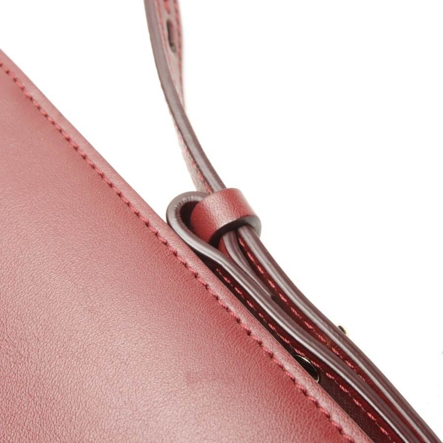 Image 8 of Faye medium Shoulder Bag Red in color Red | Vite EnVogue