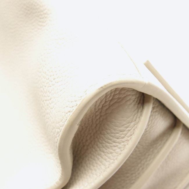 Image 6 of Sac Du Jour Handbag Beige in color White | Vite EnVogue