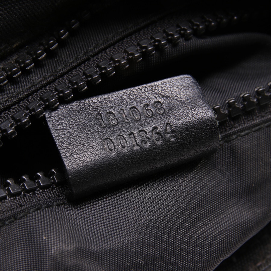 Image 7 of Crossbody Bag in color Black | Vite EnVogue