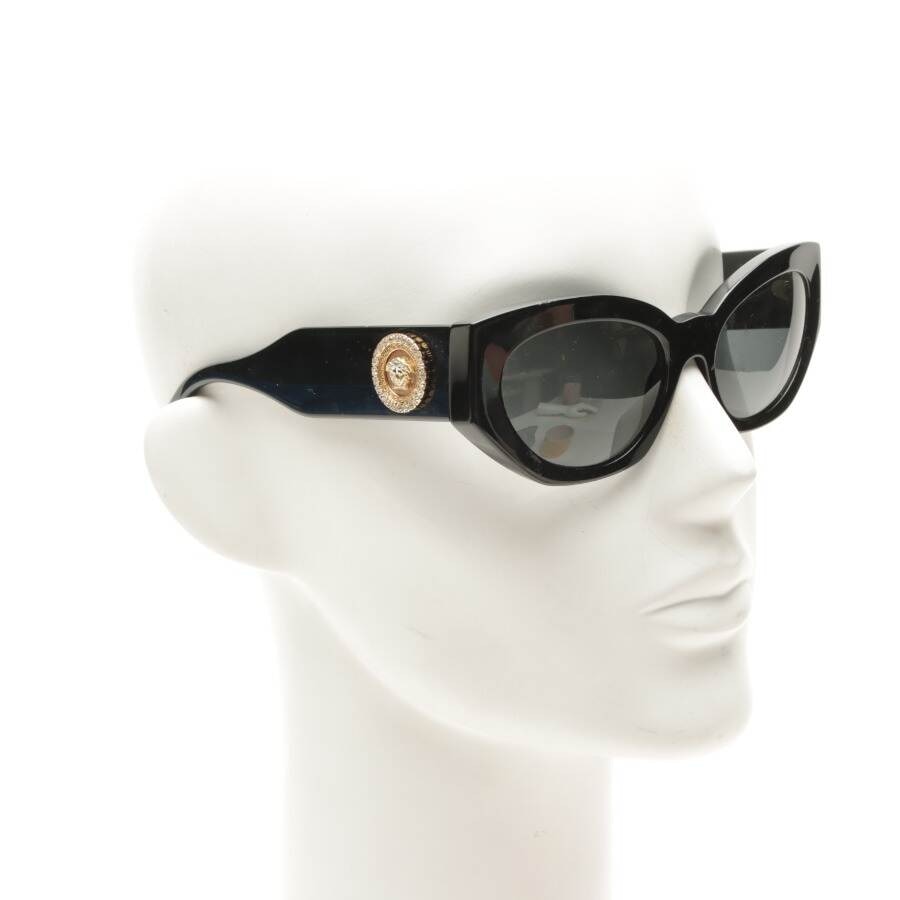 Image 2 of 4376-B Sunglasses Black in color Black | Vite EnVogue
