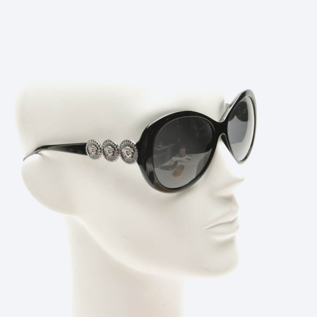 Image 2 of 4256-B Sunglasses Black in color Black | Vite EnVogue