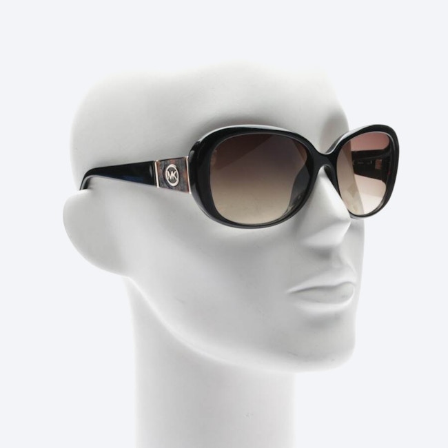 Image 2 of Norwich Sunglasses Black in color Black | Vite EnVogue