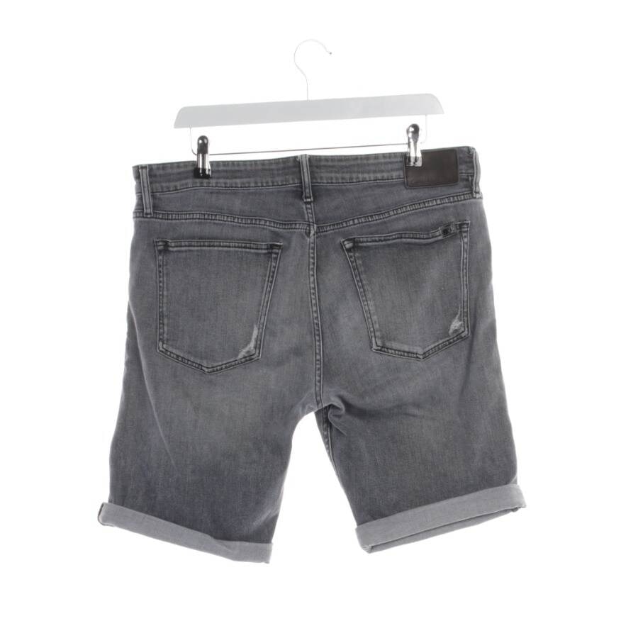 Image 2 of Shorts W34 Gray in color Gray | Vite EnVogue