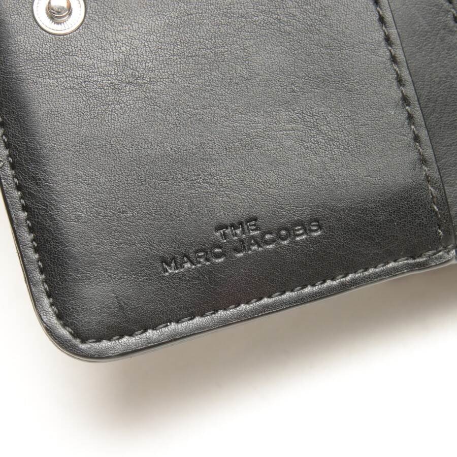 Image 3 of Small Wallet Black in color Black | Vite EnVogue