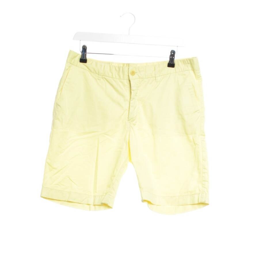 Image 1 of Shorts 46 Yellow in color Yellow | Vite EnVogue