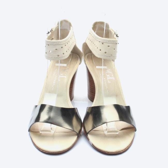 Image 2 of Heeled Sandals EUR 37 Beige in color White | Vite EnVogue