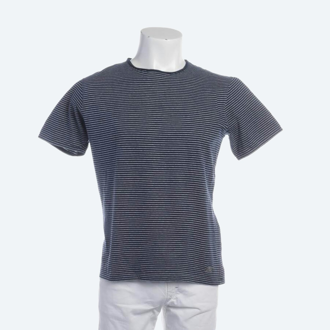 Image 1 of T-Shirt 46 Navy in color Blue | Vite EnVogue