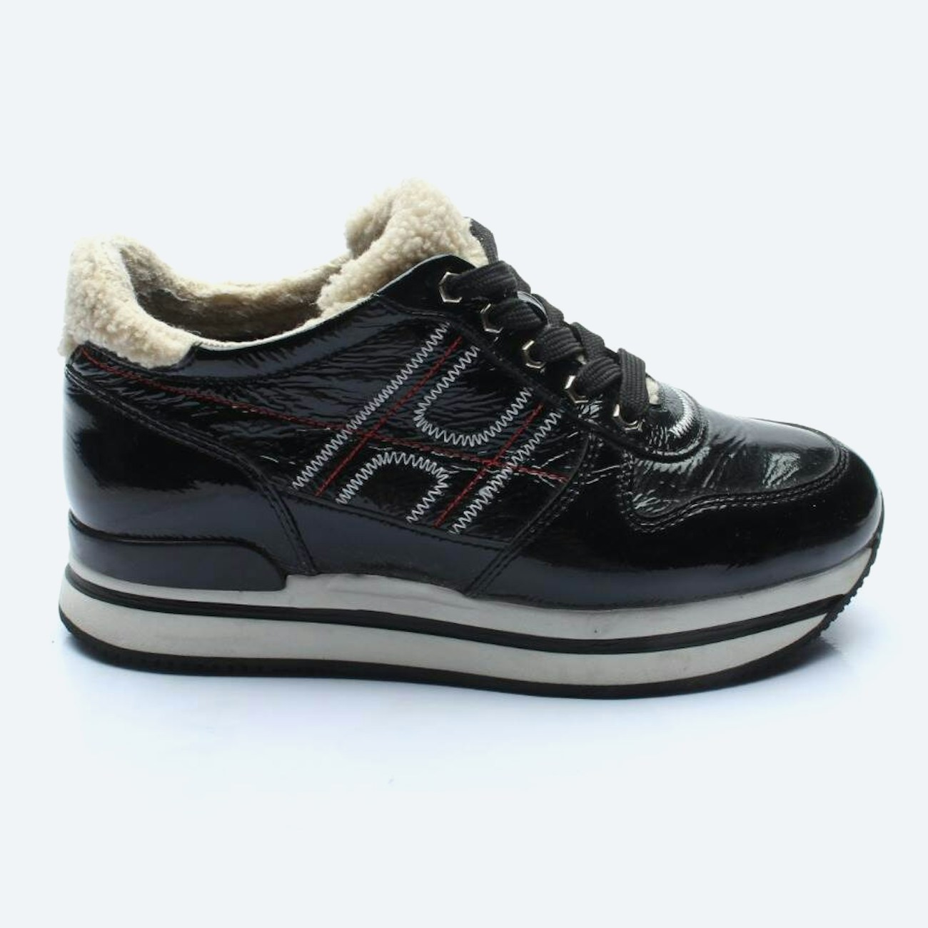 Image 1 of Sneakers EUR 35 Black in color Black | Vite EnVogue