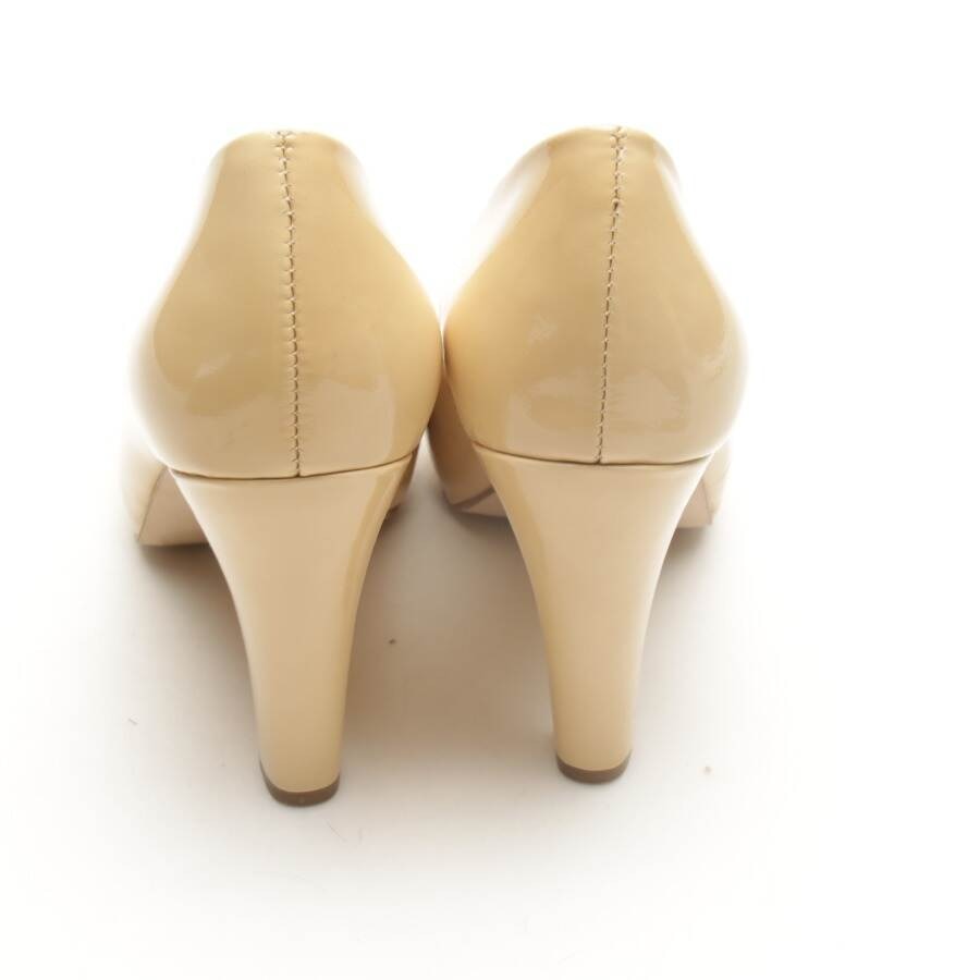 Image 3 of High Heels EUR 37.5 Beige in color White | Vite EnVogue