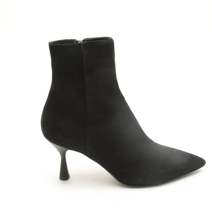 Buy AGL Attilio Giusti Leombruni Ankle Boots in Black Ankle