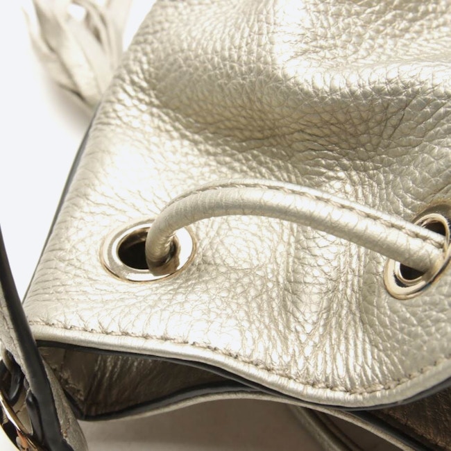 Image 7 of Shoulder Bag Rose Gold in color Metallic | Vite EnVogue