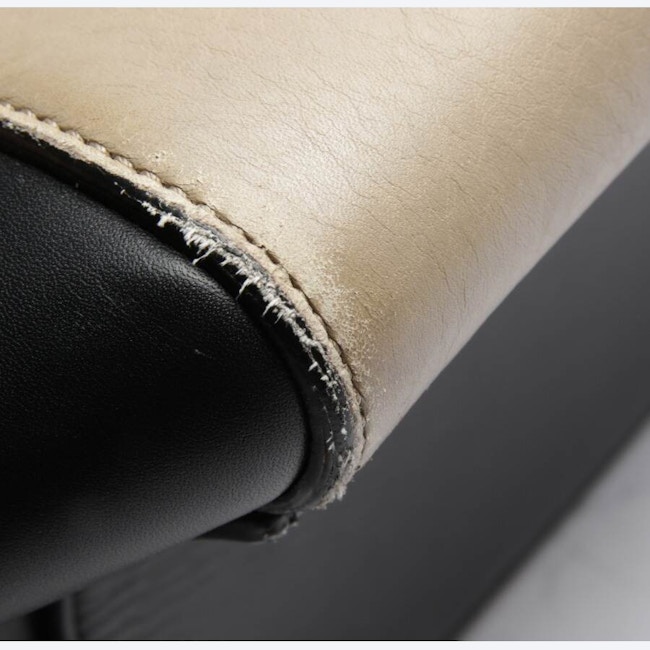 Image 10 of Edge Handbag Black in color Black | Vite EnVogue
