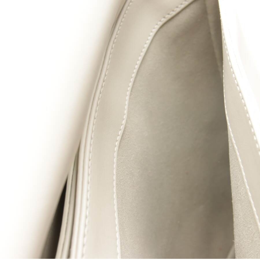 Image 5 of Crossbody Bag Beige in color White | Vite EnVogue