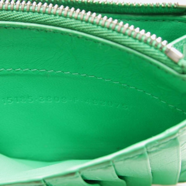 Image 3 of Small Wallet Green in color Green | Vite EnVogue