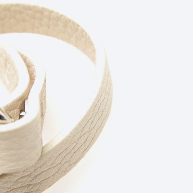 Image 2 of Bracelet Beige in color White | Vite EnVogue