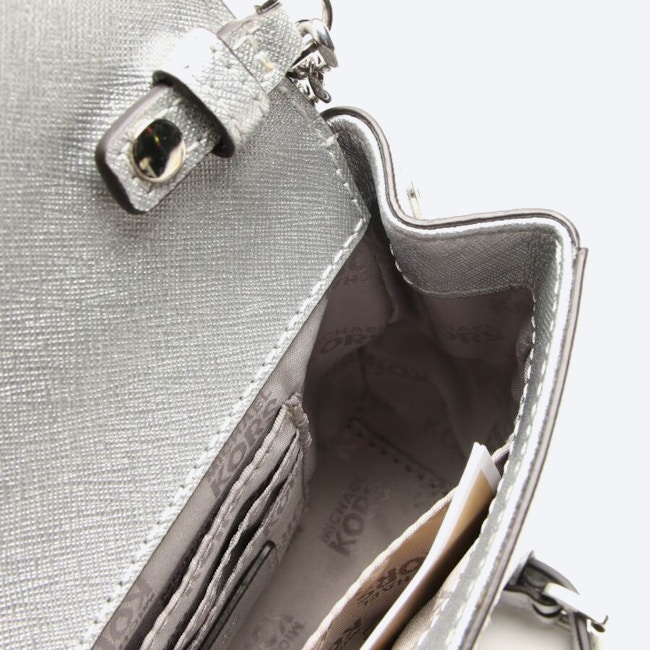 Bild 3 von Abendtasche Silber in Farbe Metallic | Vite EnVogue