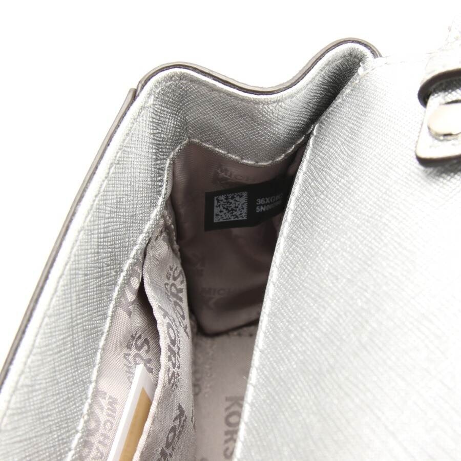 Image 4 of Evening Bag Silver in color Metallic | Vite EnVogue