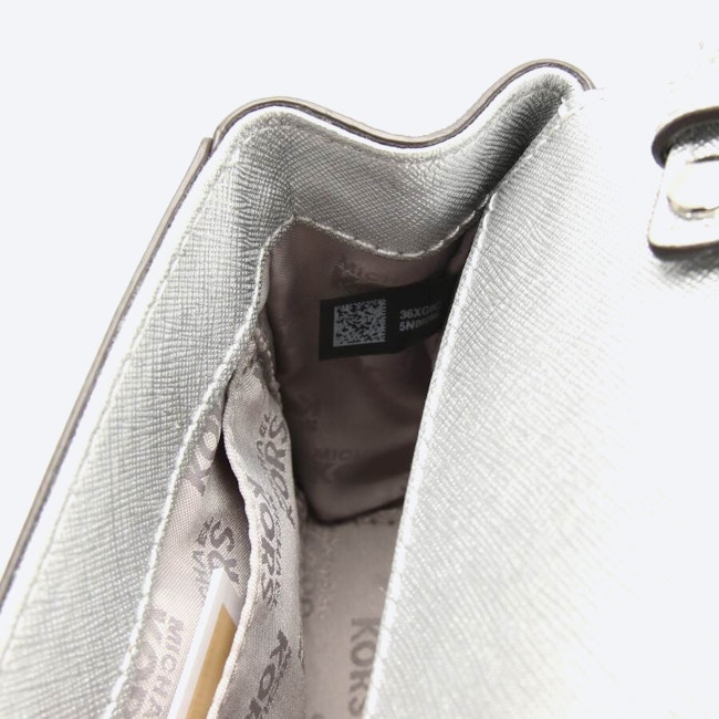 Image 4 of Evening Bag Silver in color Metallic | Vite EnVogue