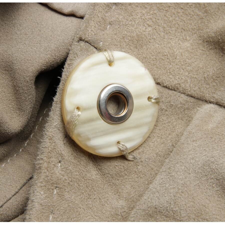 Image 4 of Leather Vest M Beige in color White | Vite EnVogue