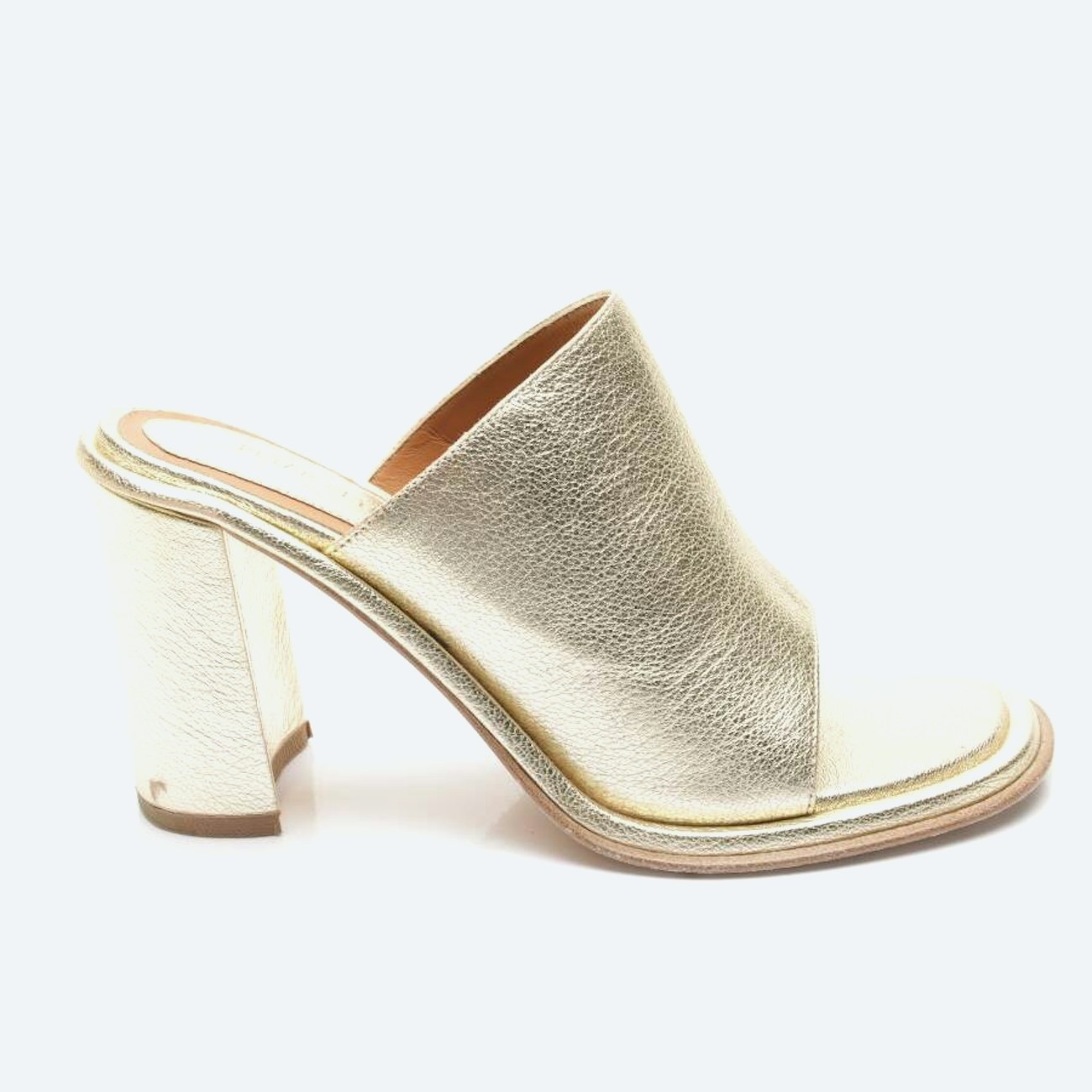 Image 1 of Heeled Sandals EUR 37.5 Gold in color Metallic | Vite EnVogue