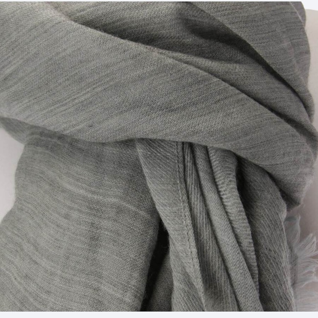 Image 2 of Cashmere Shawl Light Gray in color Gray | Vite EnVogue