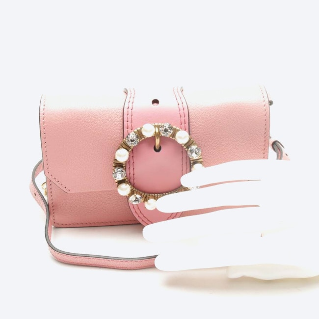 Image 4 of Evening Bag Pink in color Pink | Vite EnVogue