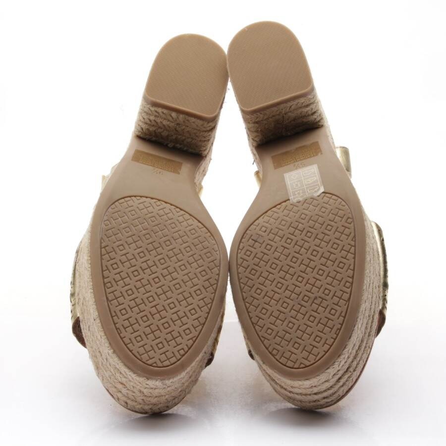 Image 4 of Heeled Sandals EUR 40 Gold in color Metallic | Vite EnVogue